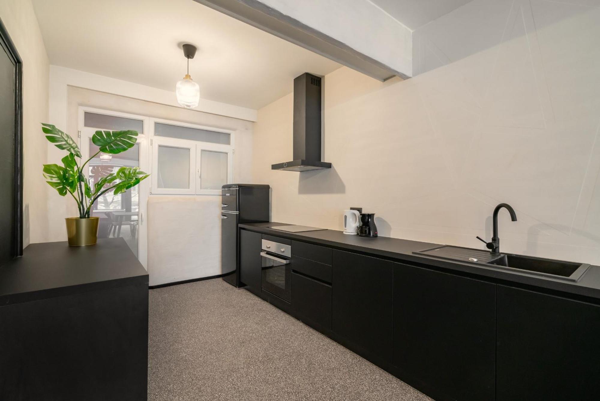Charming And Spacious Apartments In The Heart Of Anvers Extérieur photo
